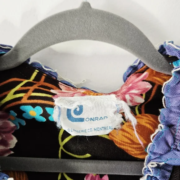 Vintage 70's Floral House Dress Conrad Lingerie Montreal Size M Maxi - Picture 4 of 4